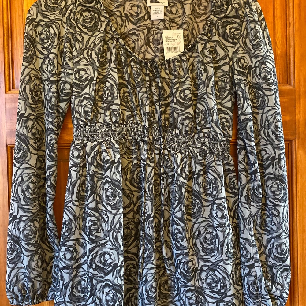 $88 floral top mimi maternity nwt small